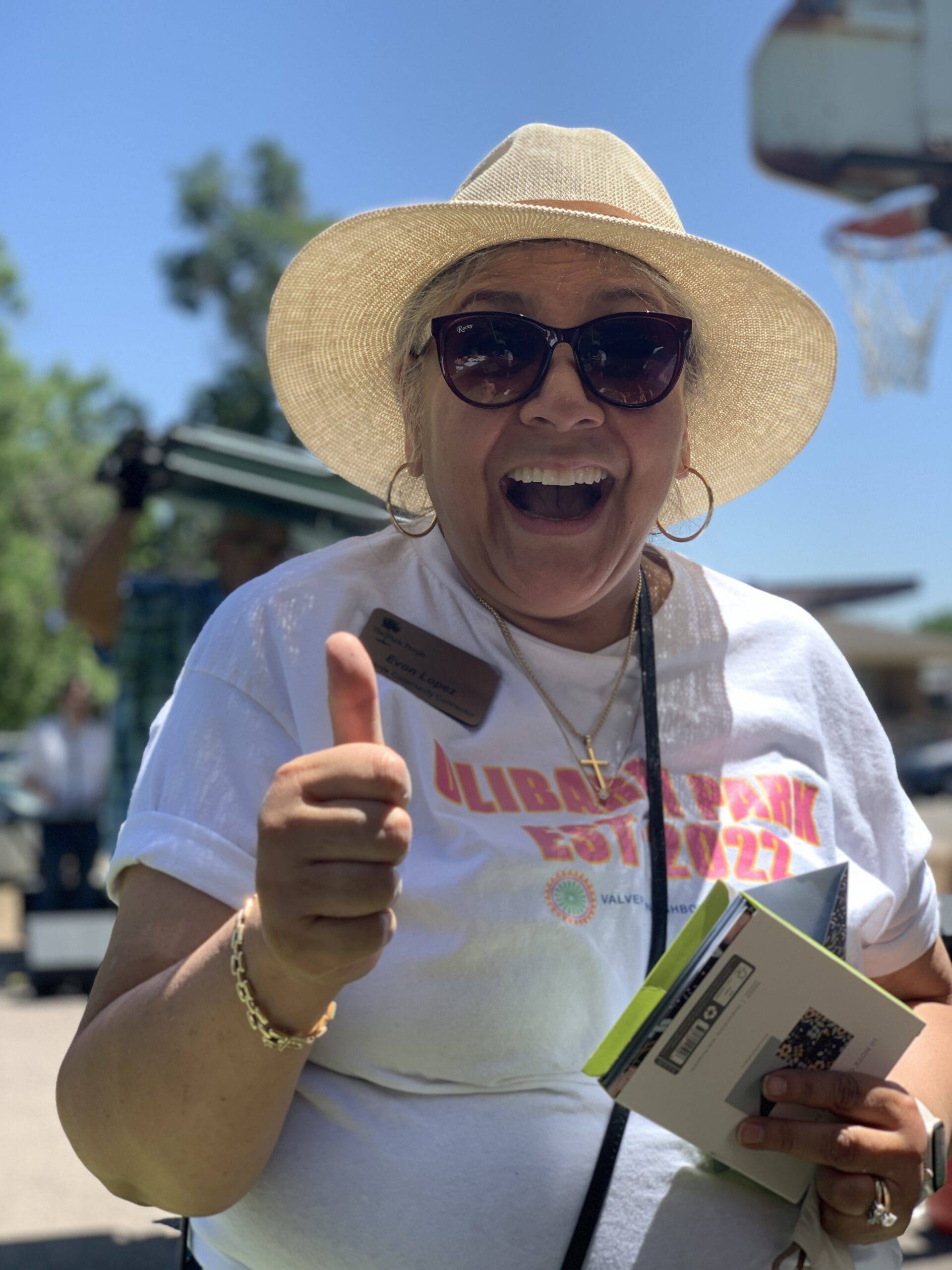 CC Evon Lopez (1) CC Evon Lopez (1)